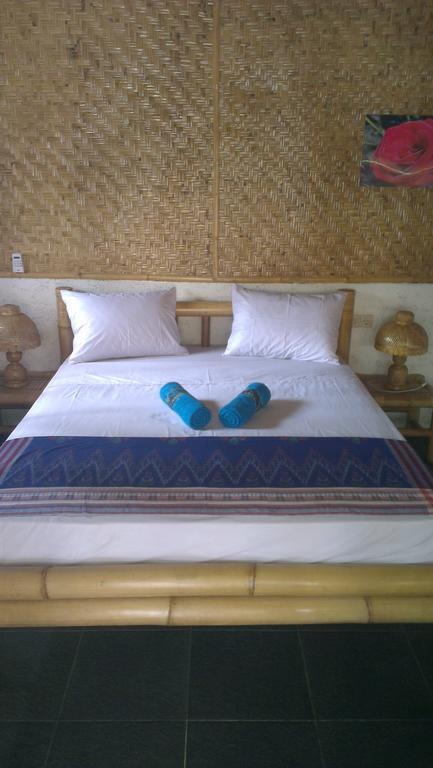 Tua Tua Keladi Bungalows Gili Air Kültér fotó